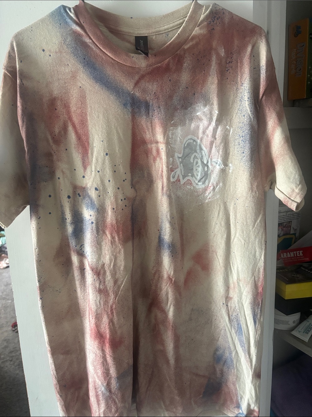 Unbranded Men's Short Sleeve Tie-Dye Tee in Cream with Red & Blue Accents